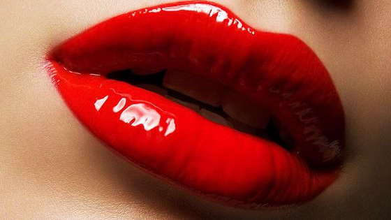 Take this quiz to find out which type of DIVA you are, honey!