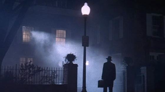 The Bluffer's Guide to Horror Movies.  From creepy black-and-white shockers, to Hammer Productions, classic slasher movies and the only horror film to ever win the Oscar for Best Picture. Happy Halloween and good luck! By @eohiggins