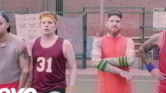 who do you think is the best member of Fall Out Boy? 