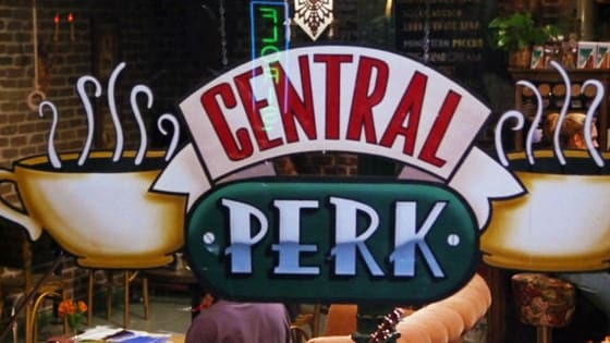 Are you the ULTIMATE Friends Fan? Can you guess these episodes from the scene at Central Perk? 