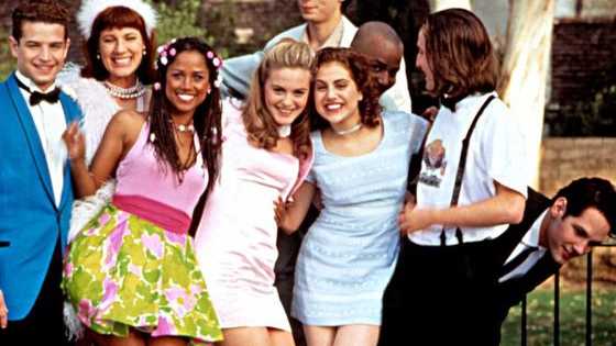 When it comes to pop-culture staples, Clueless remains as relevant and hilarious today as it did when it hit the silver screen 20 years ago, but do you know all the buzz on this classic '90s flick?