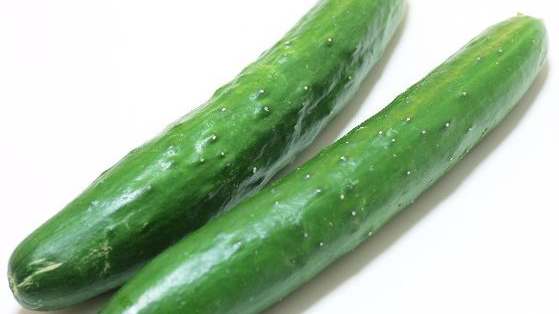 夏は汗をかく季節です。塩分補給を忘れずに。今回は食事に含まれる塩分特集です。
（参考資料：文部科学省　食品成分データベース）
