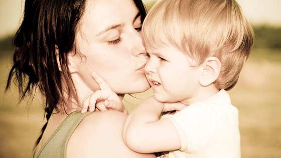 Being committed to create a family can be one of the most challenging yet rewarding choices any women can make. Here are 5 things every mom should not forget to be proud of and embrace, every day. 