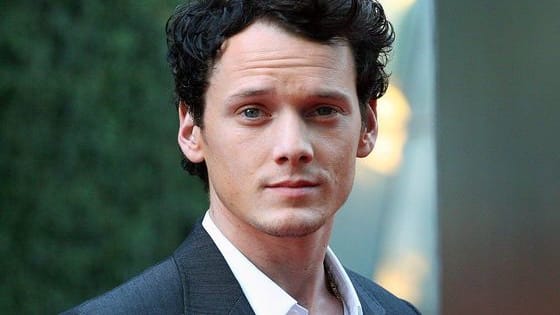 Anton Yelchin was an actor by age 11. He was great in Hearts in Atlantis, and was unforgettable as Charlie Bartlett in the film of the same name. Here are 5 examples of his acting outside the Star Trek franchise.
