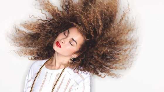 Ella Eyre Is One Of The Best Music Artists Right Now, But Can You Name Each Music Video That She Has Appeared In? Find Out Now And Comment Below Your Favourite Ella Eyre Song. 