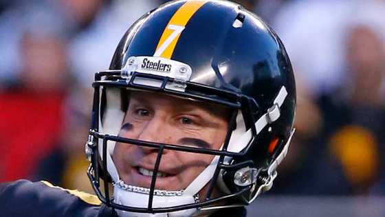 It's wild card weekend as the NFL begins. One of the more intriguing matchups is the Pittsburgh Steelers vs. Miami Dolphins