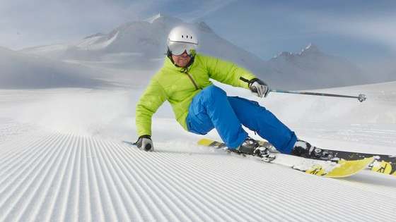 When you think of jetting off on a ski holiday, you’ll probably have the French, Swiss or Italian Alps in mind. Maybe even the mountains of Scotland! But what if we told you that you could take in the slopes in China? Or even Greece? Unexpected, but well and truly thrilling!