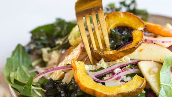 If you made a New Years Resolution to eat better this year, we have the perfect quiz to help you find a tastier way to do it. Just build the basics of your perfect salad, and we'll suggest some amazing toppings to put on it! 