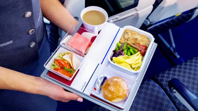 If you ask most people if they enjoy airline food, they'll probably make a face and say "no." The airlines might not be entirely to blame for the bland food they're serving. According to science, altitude has a lot more to do with how we perceive taste and maybe airline food isn't really so bad.