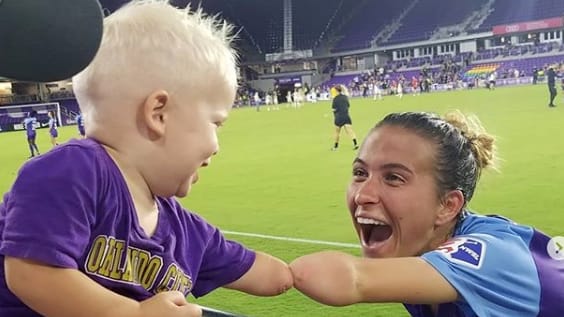 Two-year-old boy born with only one fully developed arm meets a professional footballer he can identify with and yes, these are tears of joy.