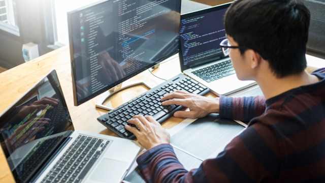 There are thousands of free WordPress plugins available. So why pay for a premium plugin? Well, there are a few reasons paying for WP plugins are the right move.