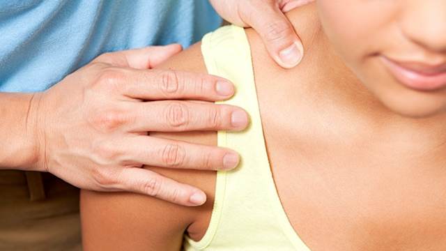 Being proactive about sound decisions and equalization are vital to maturing effortlessly. The advantages of back massage are one of the most pleasant, sedate free decisions for keeping up a sound way of life and remaining within proper limits with your body.
