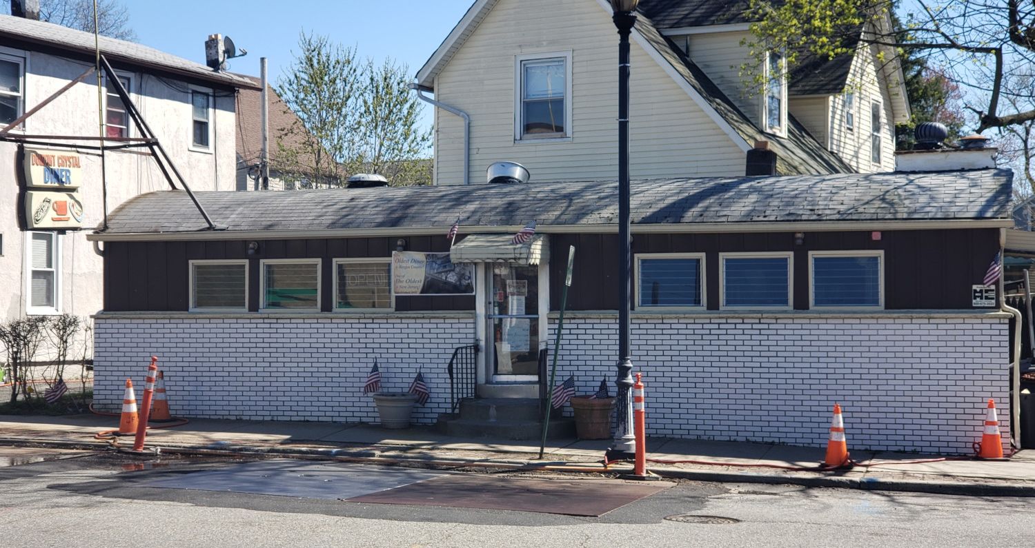 Dumont Crystal Diner