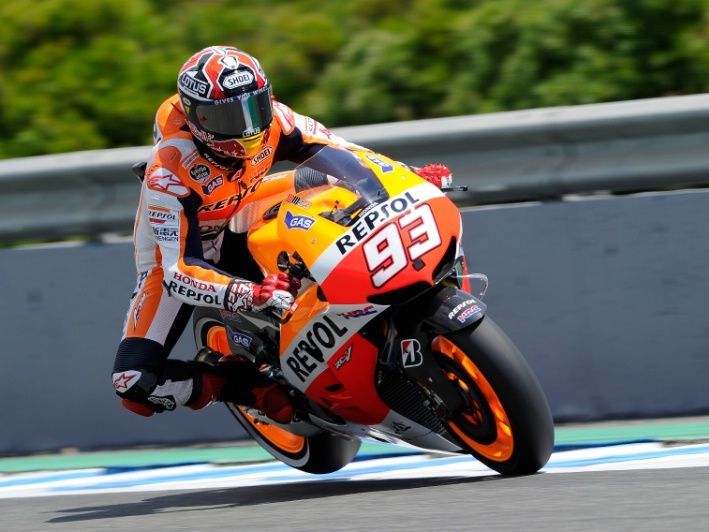 FIVE IMAGES THAT PROVE MARC MARQUEZ CAN DEFY PHYSICS- All ...