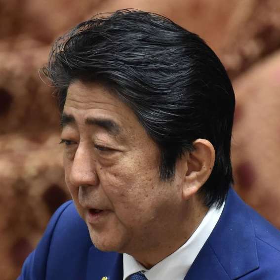 安倍晋三首相
