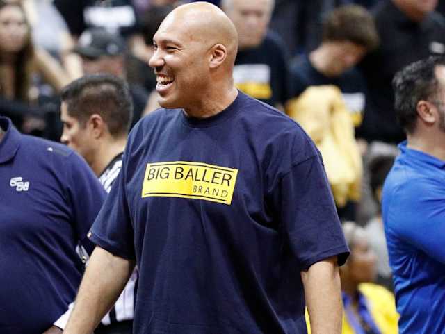The monsters in the NBA, their dads wasn’t that good. They were OK, they was players ... Kobe Bryant, his dad wasn’t all that, that’s why he’s such a monster. LeBron, it’s gonna be so hard for his kids...