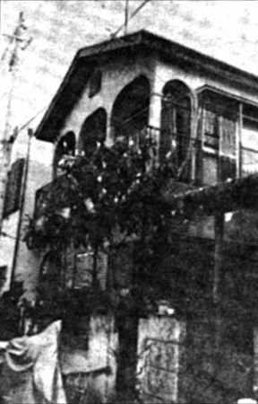 Casa de los padres de Nobuharu.-  