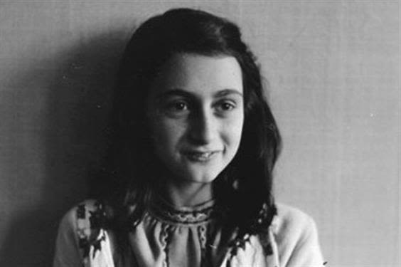 Ana Frank (1929-1945), fue una joven alemana que vivió escondida durante la Segunda Guerra Mundial. Escribió casi todos los días por dos años sus vivencias como judía perseguida. George Whitman, el dueño de la mundialmente famosa librería Shakespeare Corporation, decidió escribirle una carta, años después de su muerte.