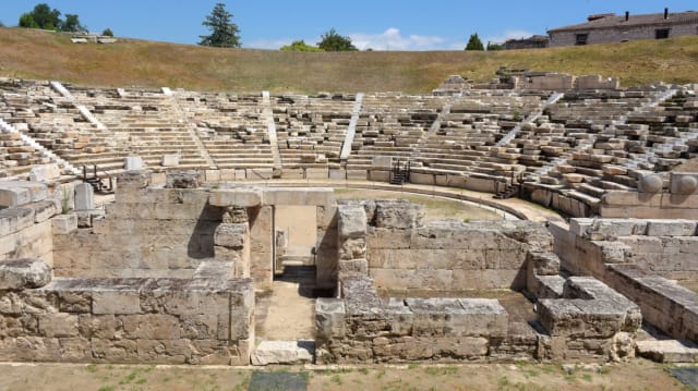 התיאטרון העתיק בעיר לאריסה