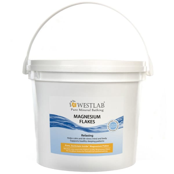 With an exceptionally calming and relaxing effect, Westlab Magnesium Flakes help relax muscles and support a restful and peaceful night’s sleep.For best results (adults): Dissolve 1- 4 cups (approximately 250g-1Kg) of flakes in a warm bath of around 37°C. Relax and soak for 20 minutes 1-2 times a week.RRP: £25.99 allbeauty price: £22.95 