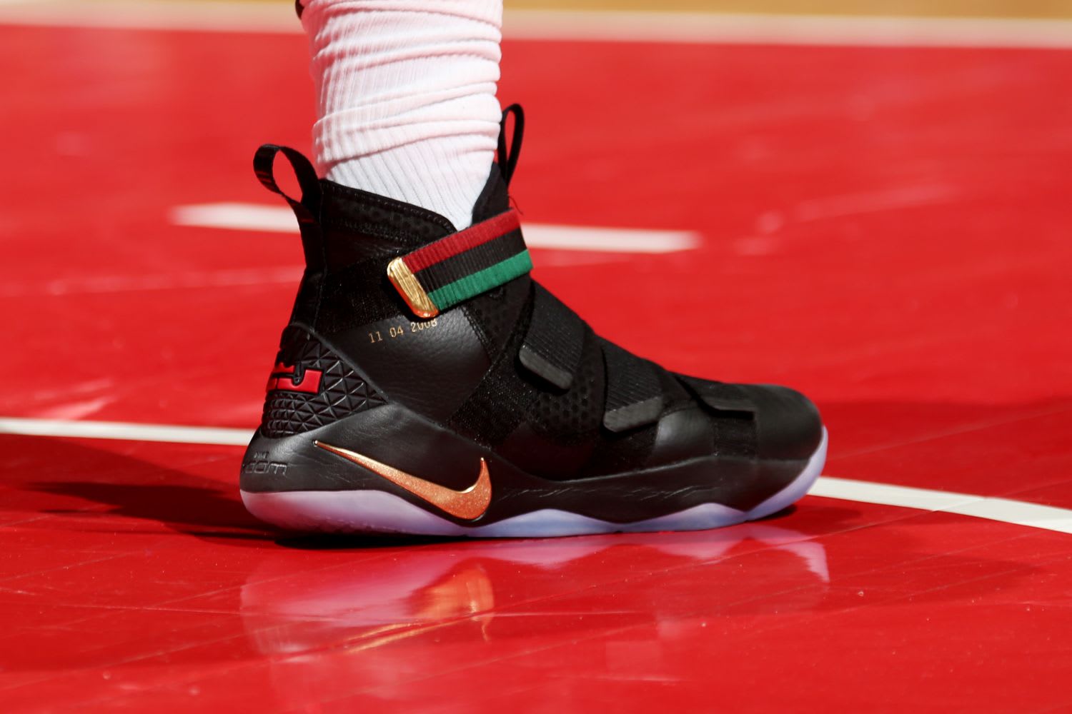 Nick DePaula on X: Paul George debuts the Nike PG 5. Set to