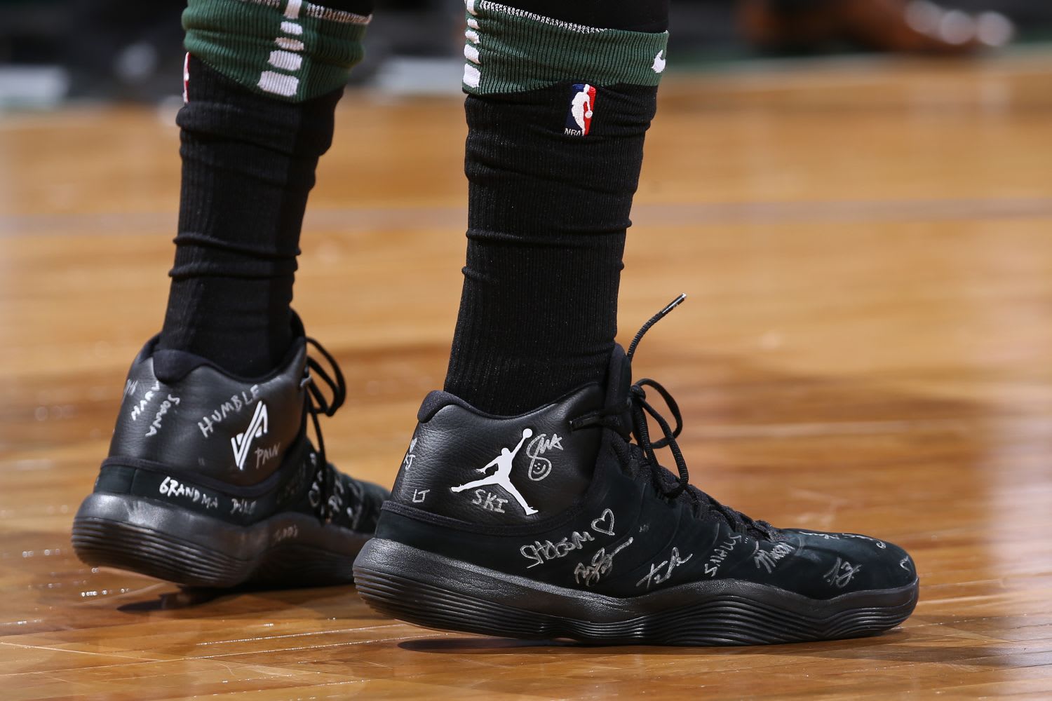 Who had the best sneakers of Week 16 in the NBA? - ESPN, image size:1500x1000