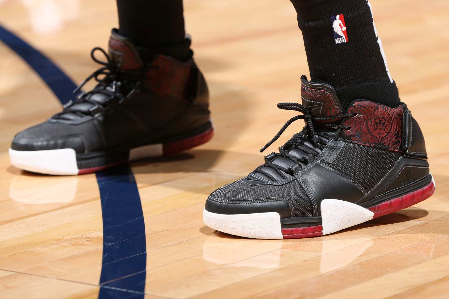 Dj augustin fila sales