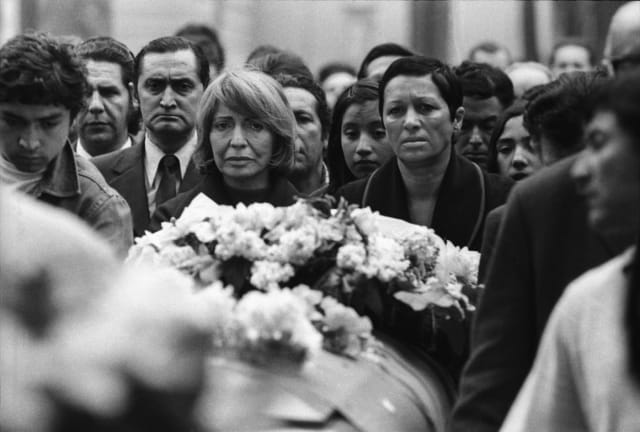 Funeral de Neruda - 1973.-