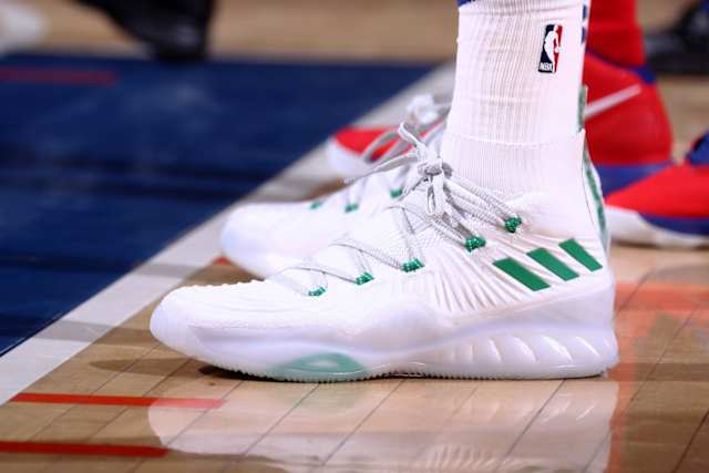 paul george christmas shoes