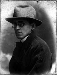 "Ni la burguesía, ni la pequeña burguesía en el poder pueden hacer una política anti imperialista".