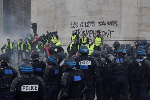 Gilets Jaunes Acte 3 Revivez La Journée De