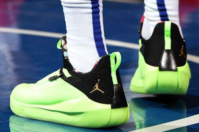 tim hardaway sneakers