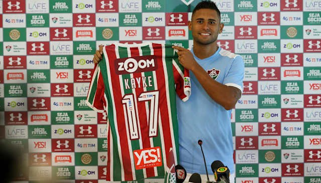 Contratado com a missão de substituir Pedro, que estava na mira de gigantes da Europa, mas acabou se machucando, Kayke não conseguiu corresponder. Em nove jogos disputados, o jogador não conseguiu balançar as redes nenhuma vez.