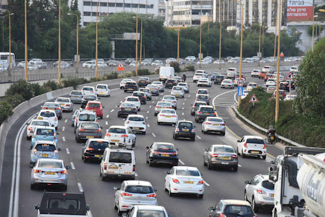 חסימות בנתיבי איילון כל הפרטים לקראת העבודות בגשר יהודית וואלה