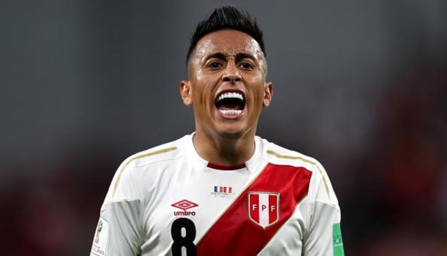 El delantero peruano de 27 años llegó al Rojo a préstamo por dos años y con una obligación de compra que ronda los 5 millones de dólares. 