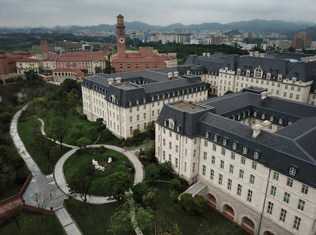 Una réplica del Palacio de Versalles, en la sede de Huawei.