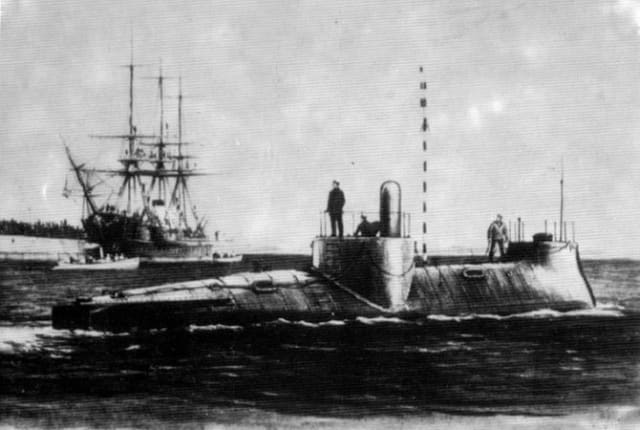 Iván Aleksándrovski fue también el inventor del primer submarino ruso que fue construido en 1866. 