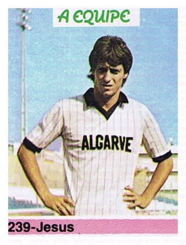 Jesus tinha 30 anos e estava no Farense, de Portugal. Cinco anos depois, encerrou a carreira para virar técnico