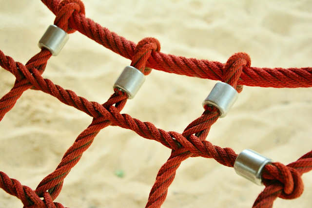 Esta zona será como llegar a la playa. Estará compuesta por grandes cantidades de arena donde los niños entre los 3 y 12 años seguro querrán construir sus figuras o castillos.