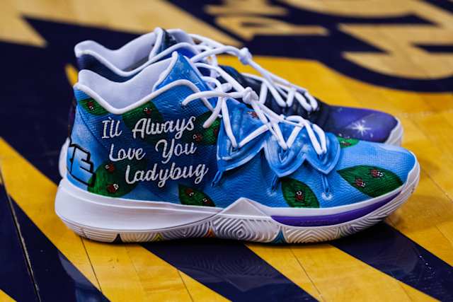 The starting point of Brittney Griner’s mismatched pair was her mom and the two encouraging phrases she often heard growing up. Griner was dubbed “Ladybug” by her mother years ago, and the right shoe features a sky blue base and ladybugs crawling on leaves throughout the upper. The opposite shoe pulls from her mom’s saying, “I love you to the moon and back,” with the quote, a moon crater and a starry space graphic making up the left shoe.