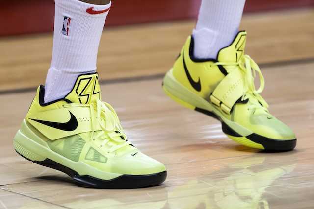 damian lillard lime green shoes