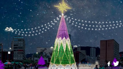 San Victorino es otro de los puntos iluminados de la 'Ruta navideña'. Podrás recorrer el lugar y acercarte a la Feria Navideña de San Victorino que estará habilitada del 6 al 26 de diciembre.